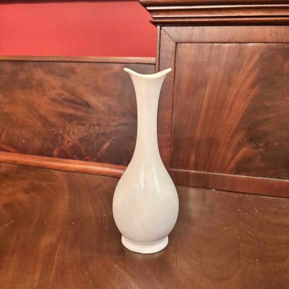 Vintage Enesco Femme Faire Hand Painted Girl Vases Pair Mid Century 6" - Picture 8 of 11